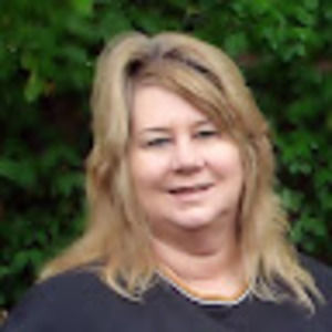 Meet your Posher, Janet